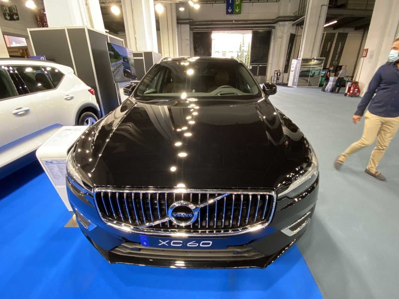 Front grille and LED headlights of a black Volvo SUV
