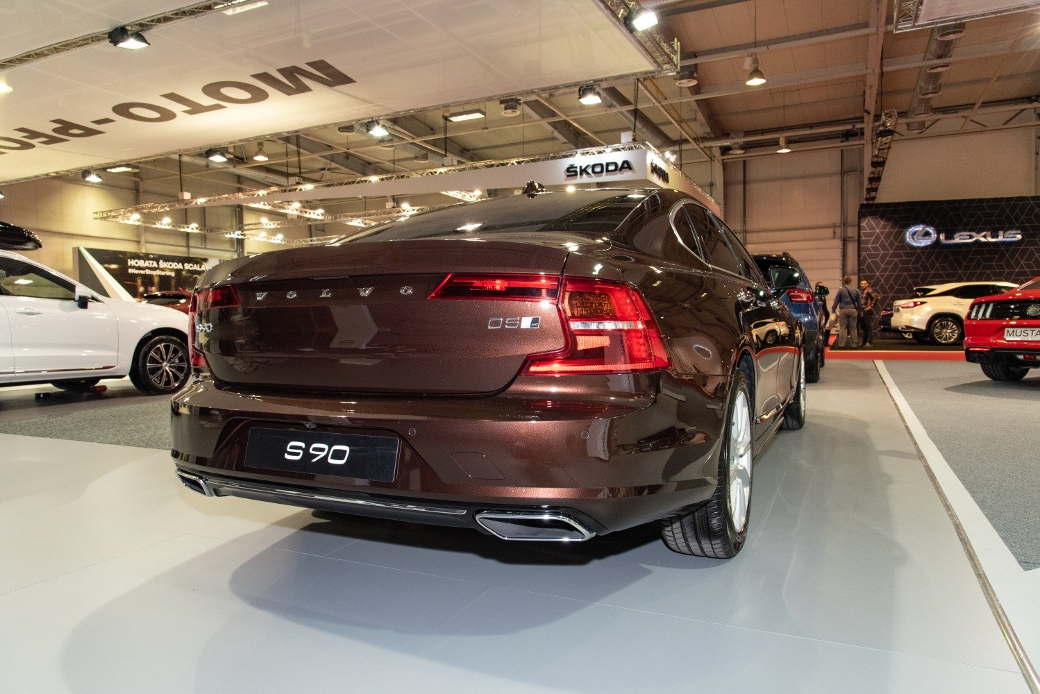 Rear view with distinctive tail lights and dual exhaust