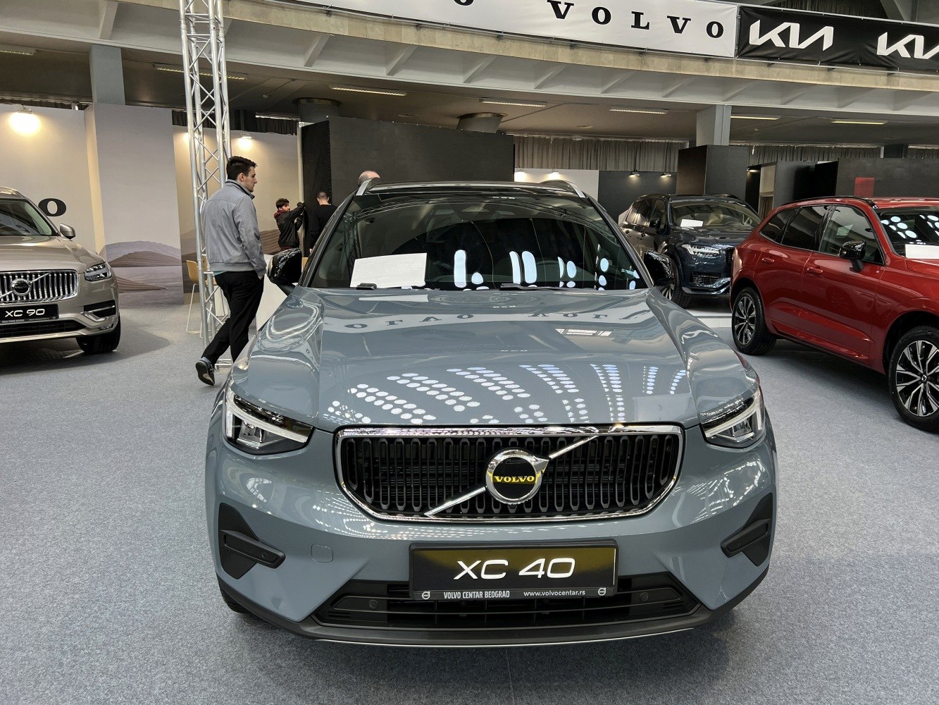 Front view with bold grille and LED headlights