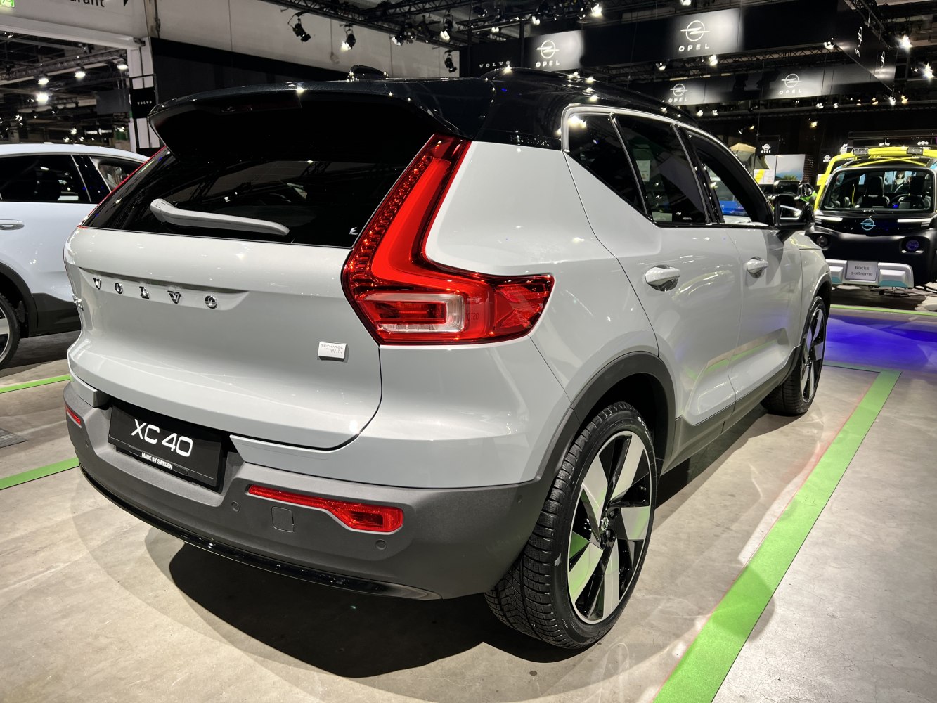 Rear view of compact SUV with distinctive L-shaped taillights and black roof.