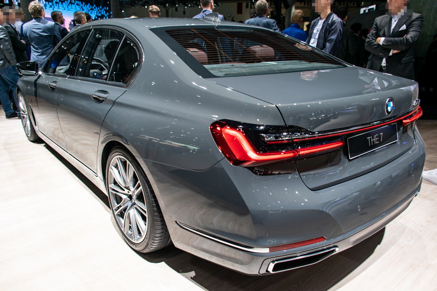 Rear design with LED taillights and dual exhaust