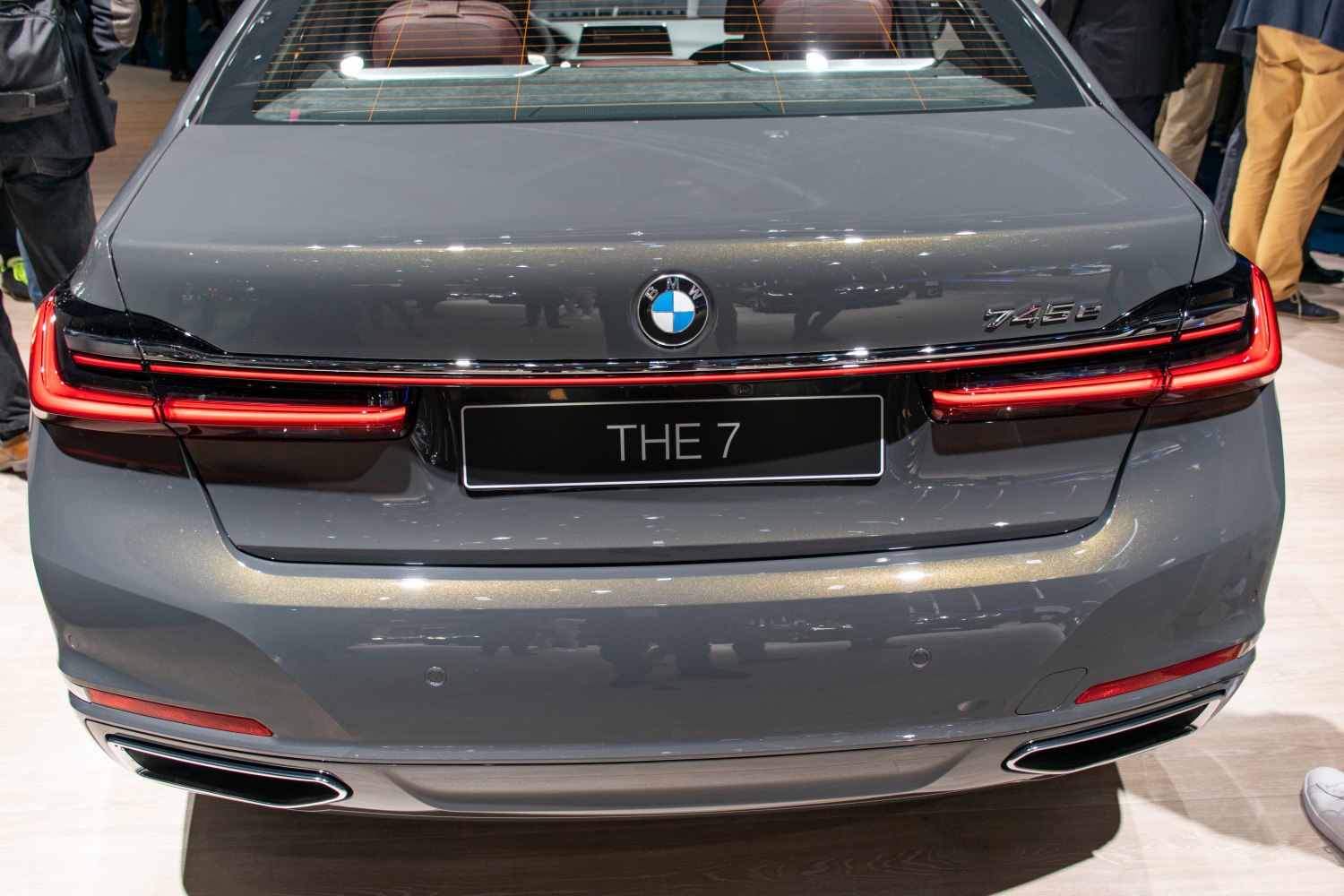 Rear design with modern LED tail lights and BMW badge