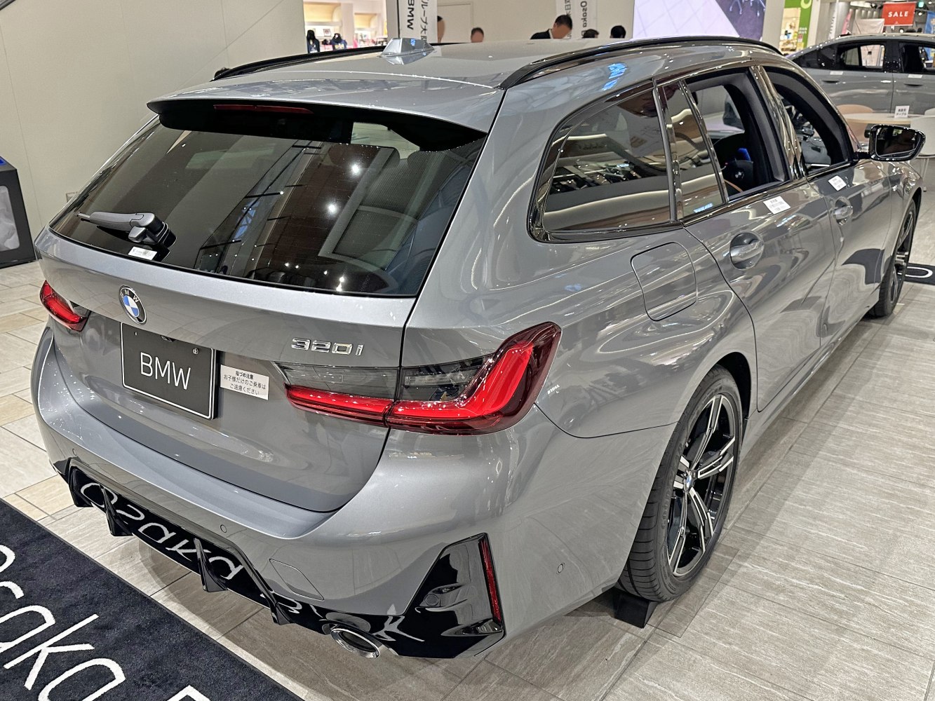 Rear design and side profile with sharp taillights and alloy wheels