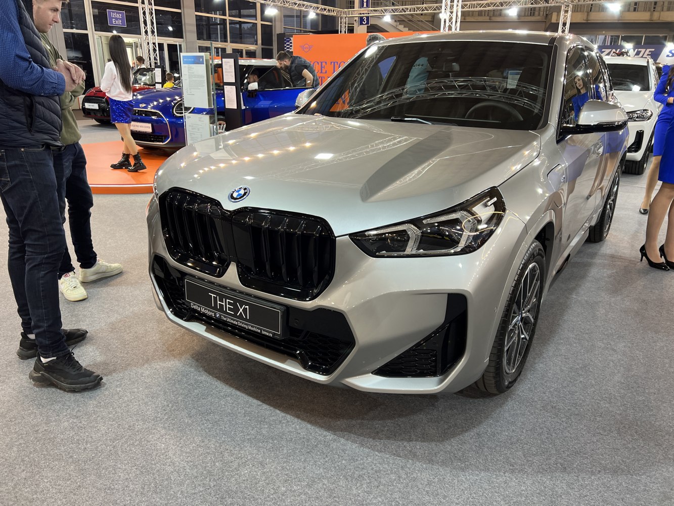 Front grille and LED headlights of a modern SUV.