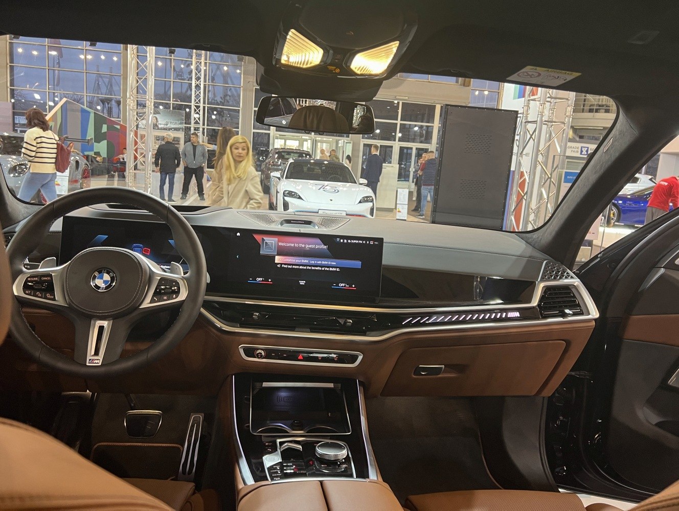 Digital dashboard and multifunction steering wheel in luxury SUV interior