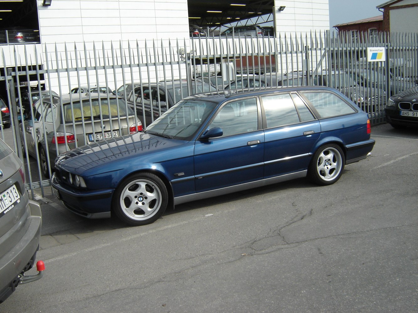 Station wagon with alloy wheels and classic early 90s body style