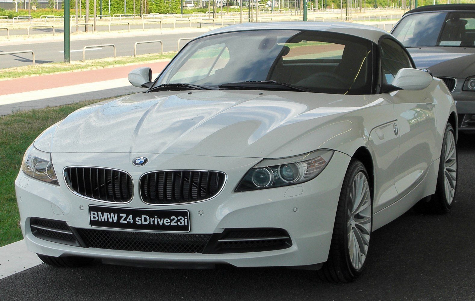 White convertible with kidney grille and dual projector headlights