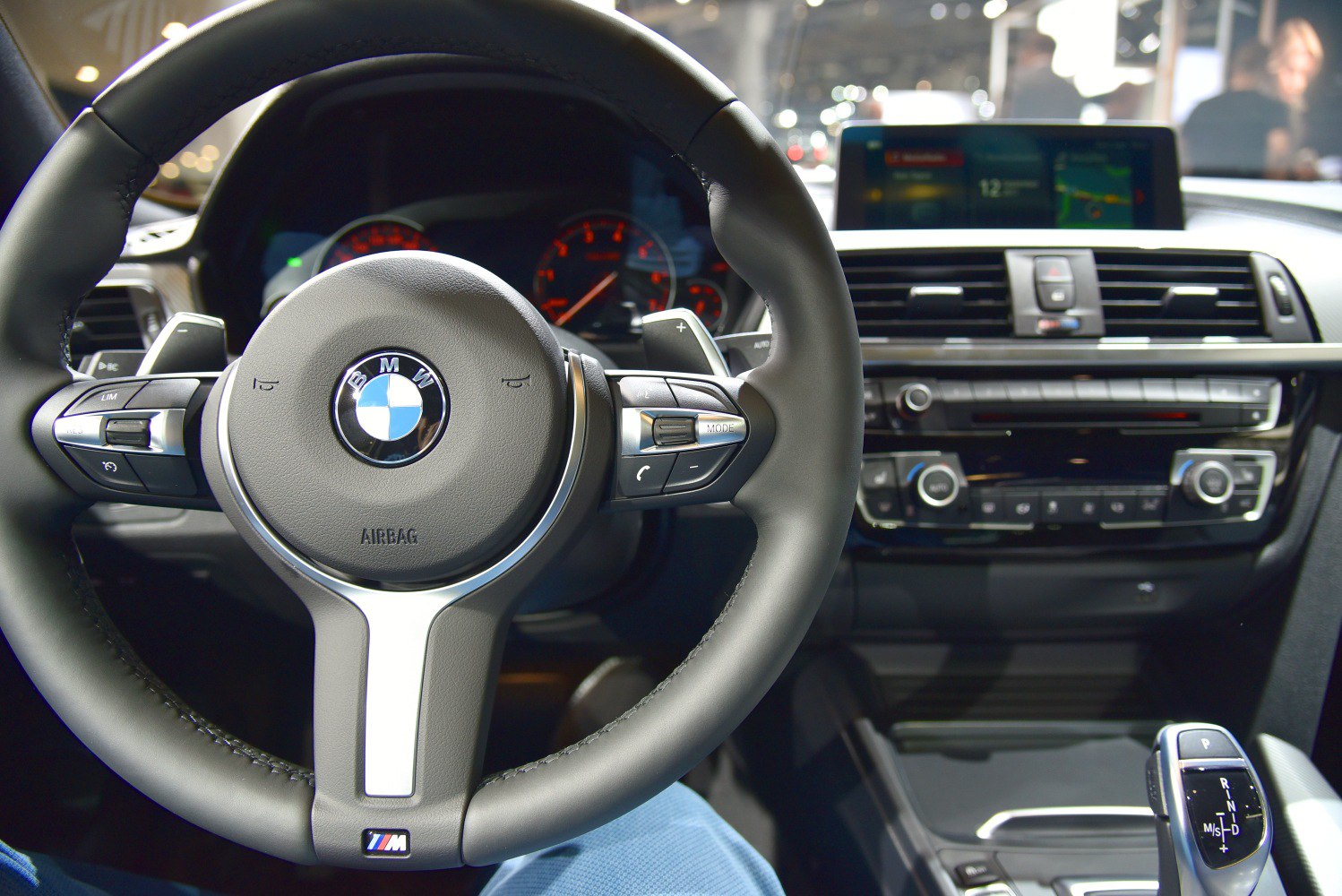 Steering wheel and dashboard with digital display and gear shifter