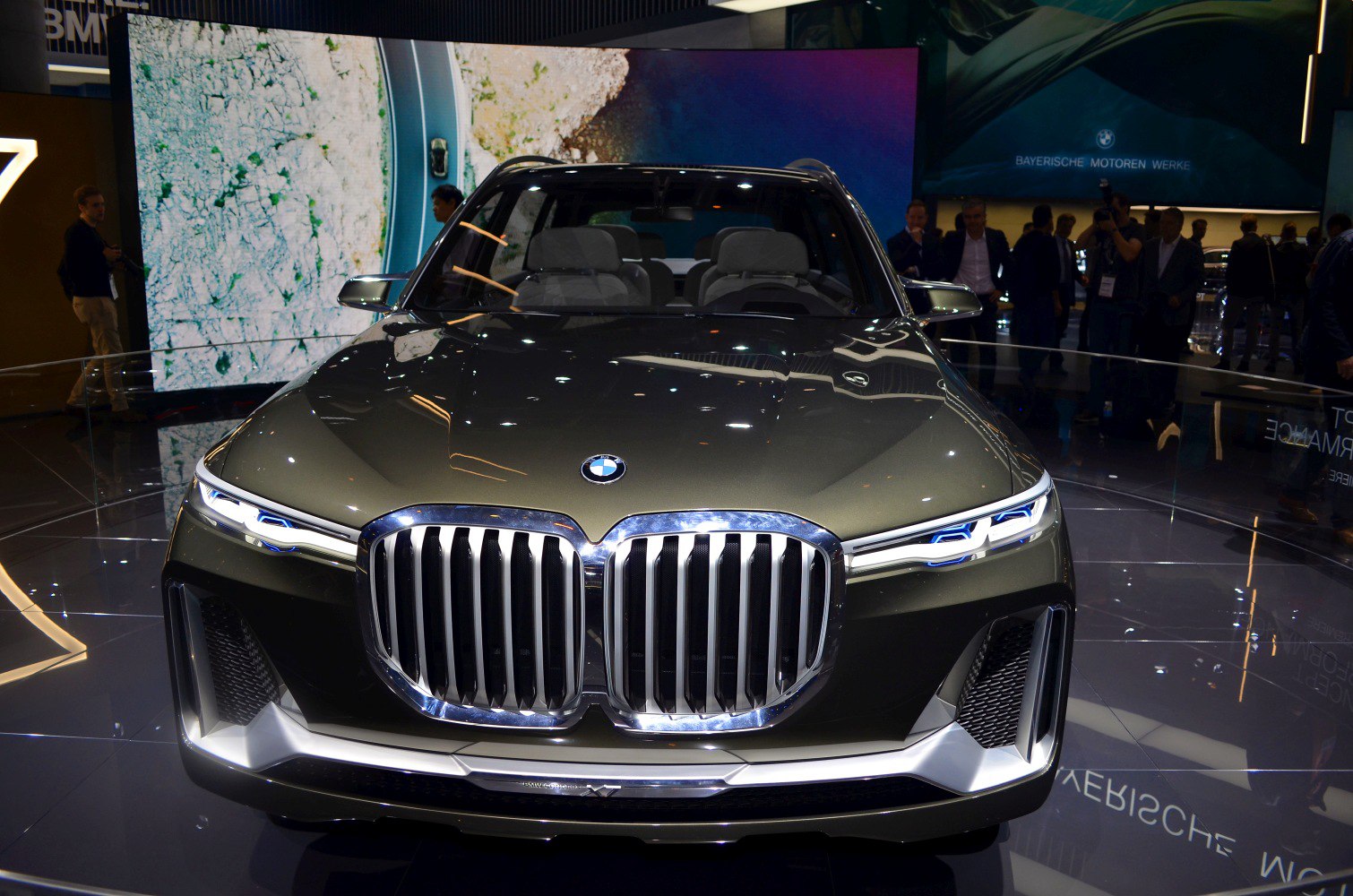 Large kidney grille and sleek LED headlights front view