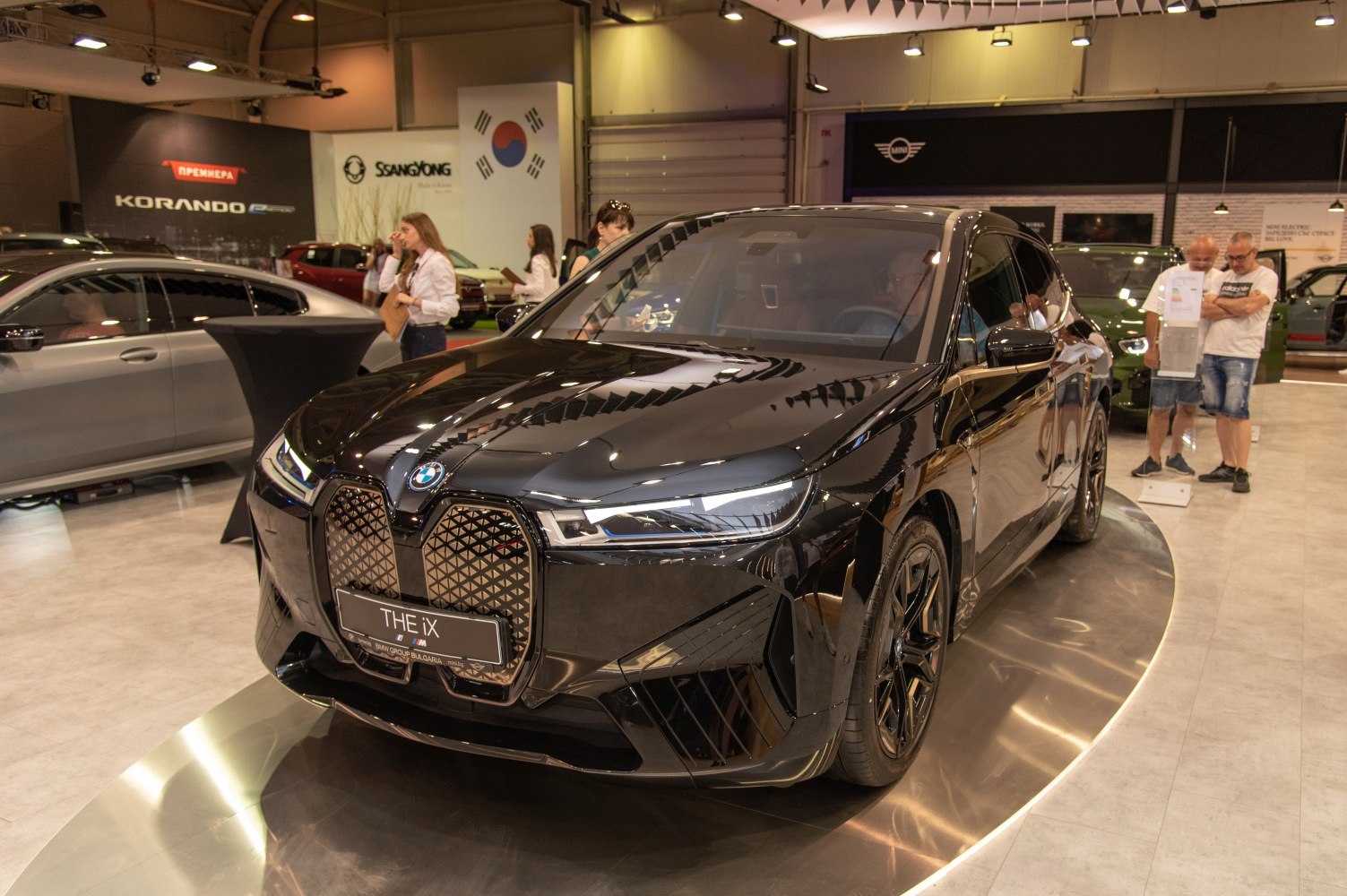 Electric SUV with large kidney grille and sleek LED headlights