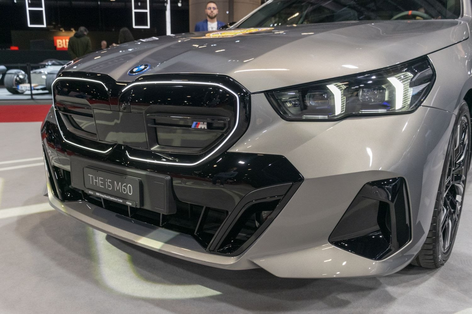 BMW i5 Sedan G60 front grille with M badge and LED headlights