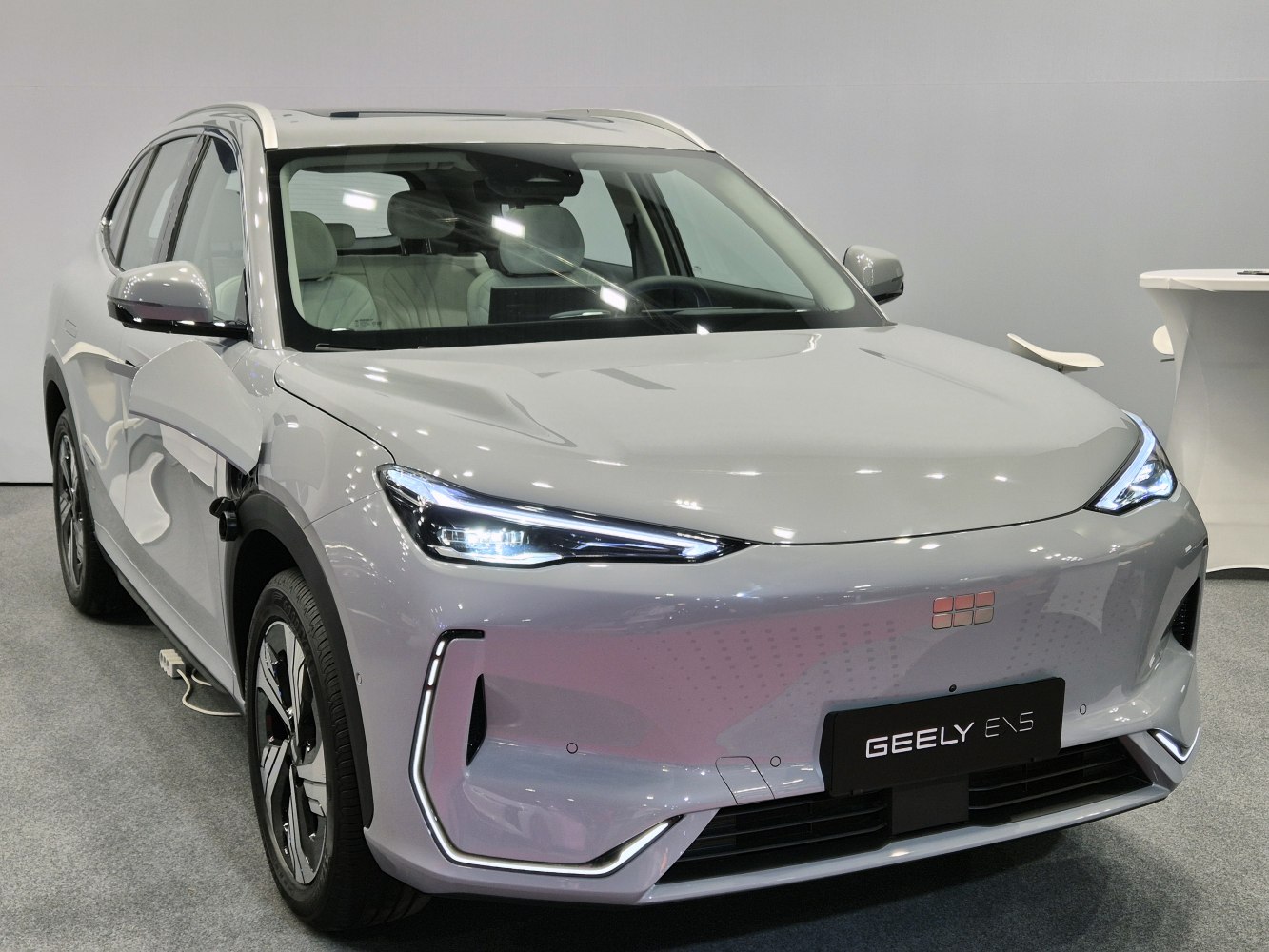 Front view with LED headlights and side charging port