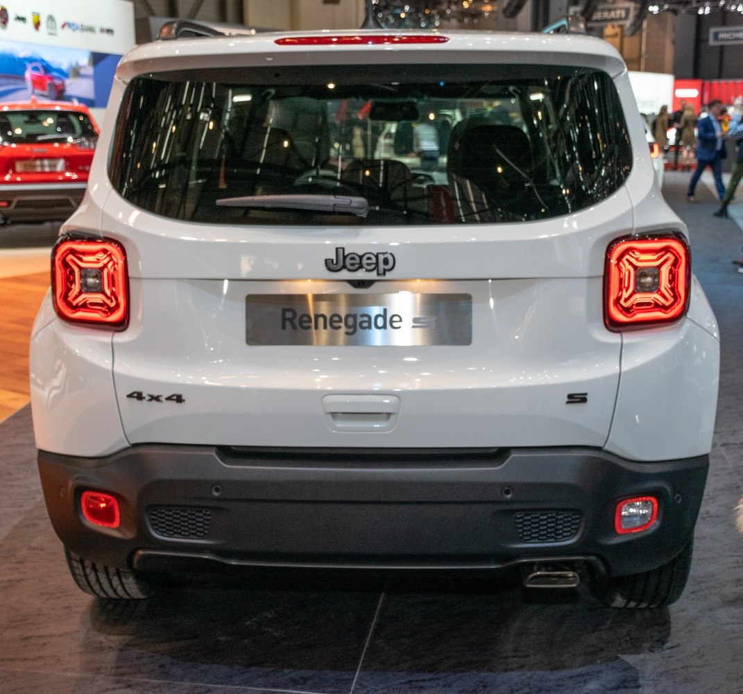Distinctive rear taillights and 4x4 badge on facelifted SUV rear