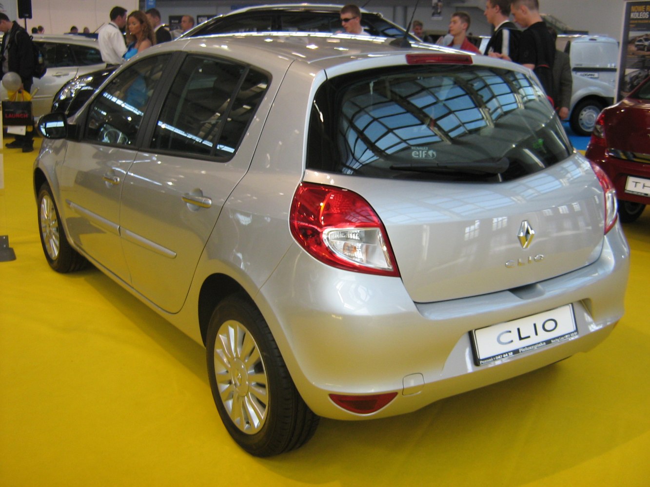 Rear view of hatchback with distinct taillights and five doors