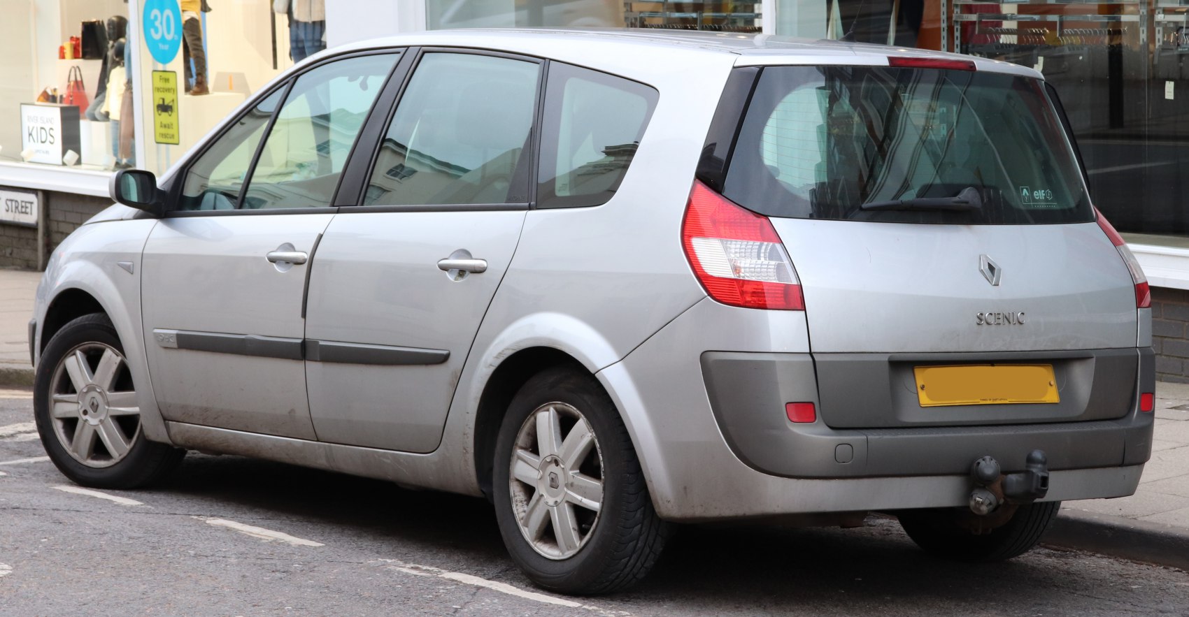 Silver MPV rear and side profile with tow hitch and alloy wheels