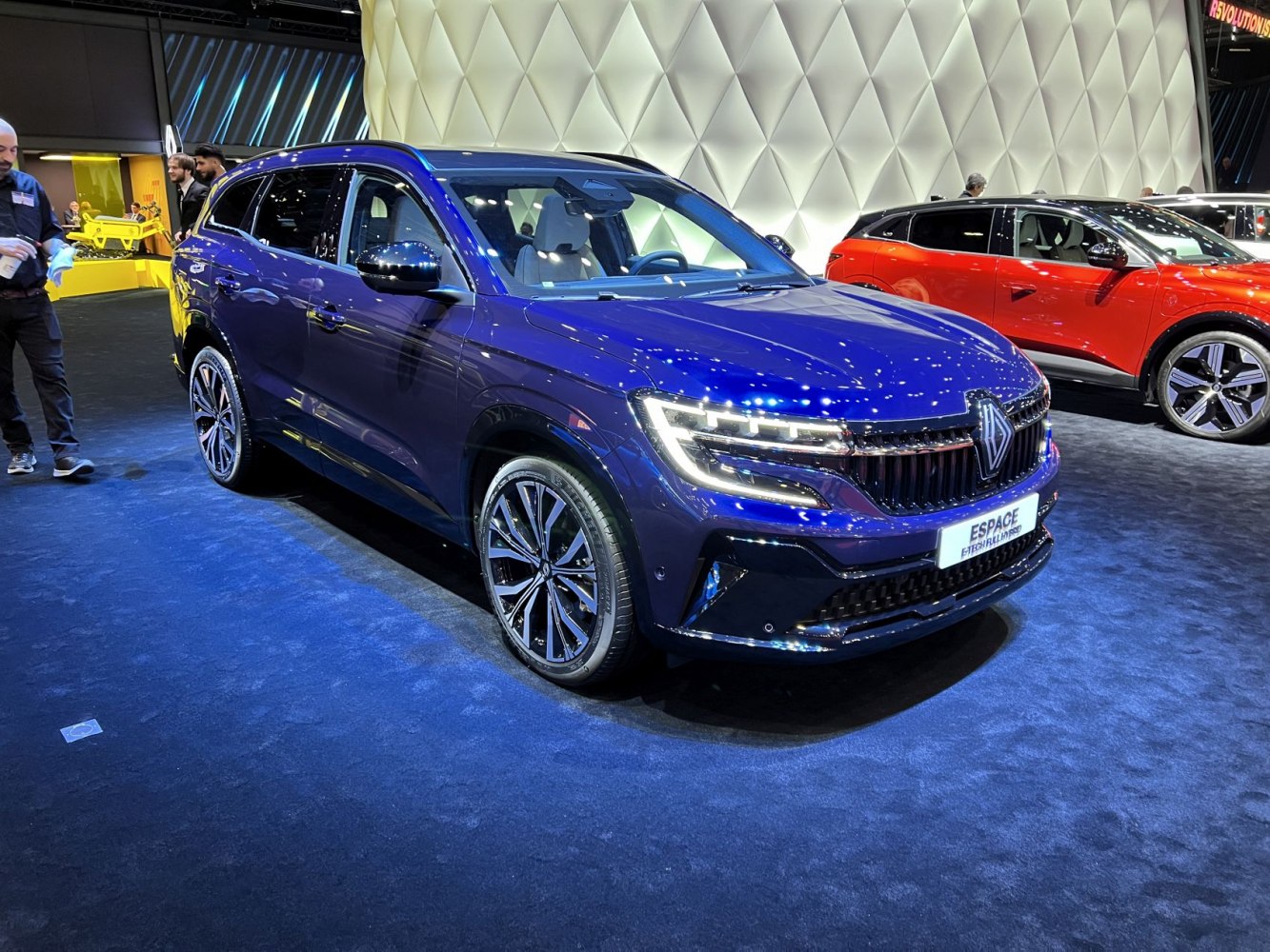 Front angle with LED headlights and alloy wheels