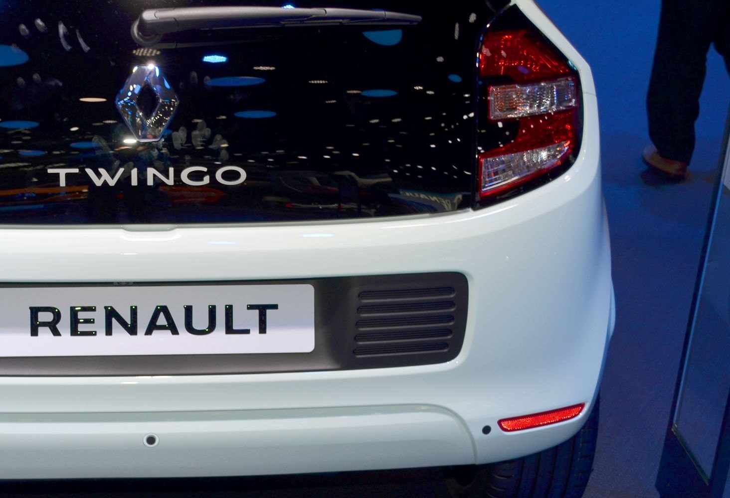 Rear emblem and tail light detail