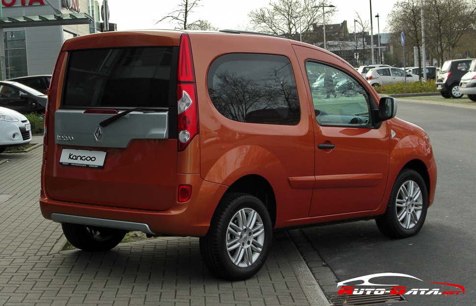 Orange compact MPV with silver rear hatch and alloy wheels