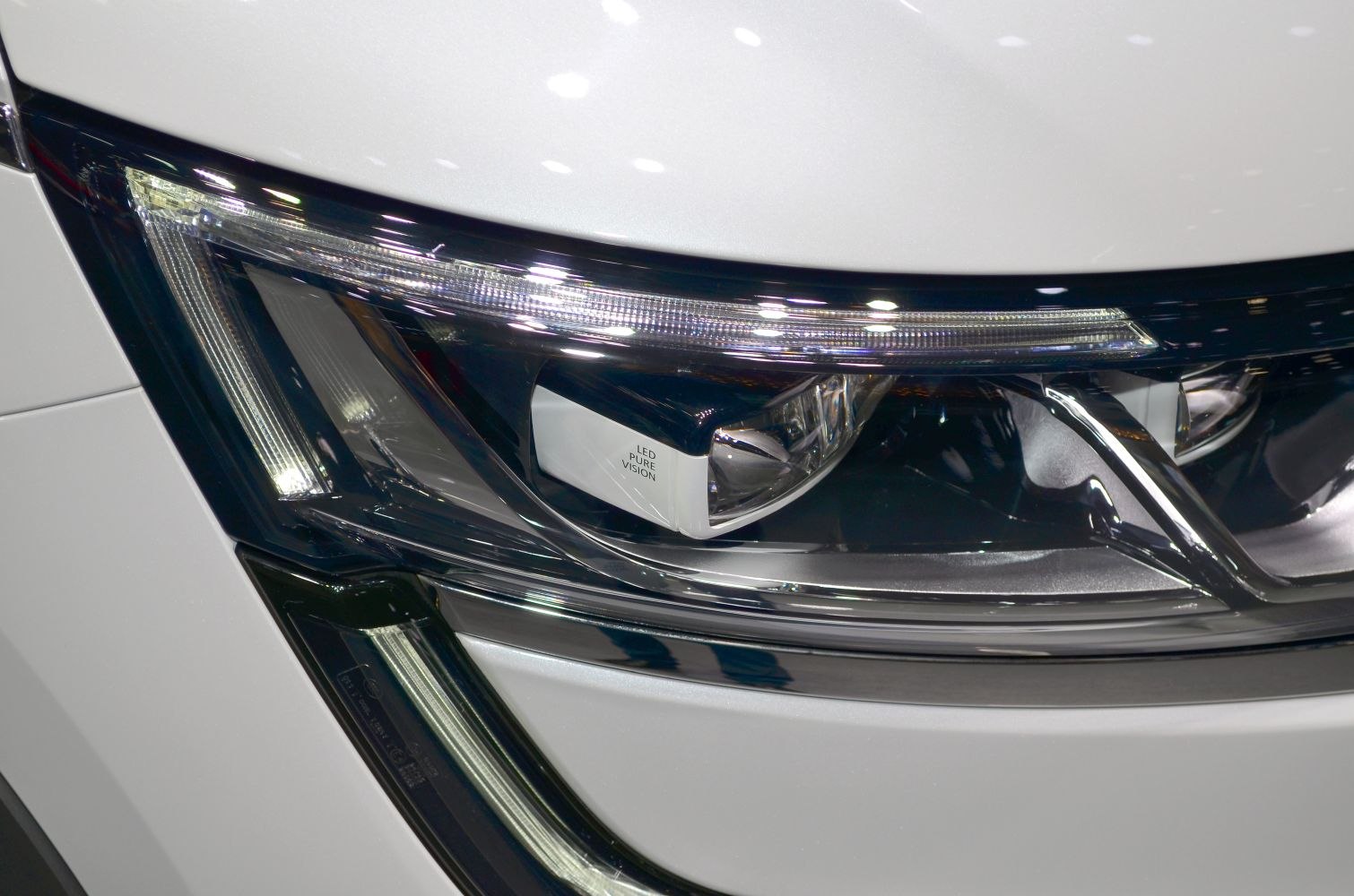 Close-up of LED Pure Vision headlight design