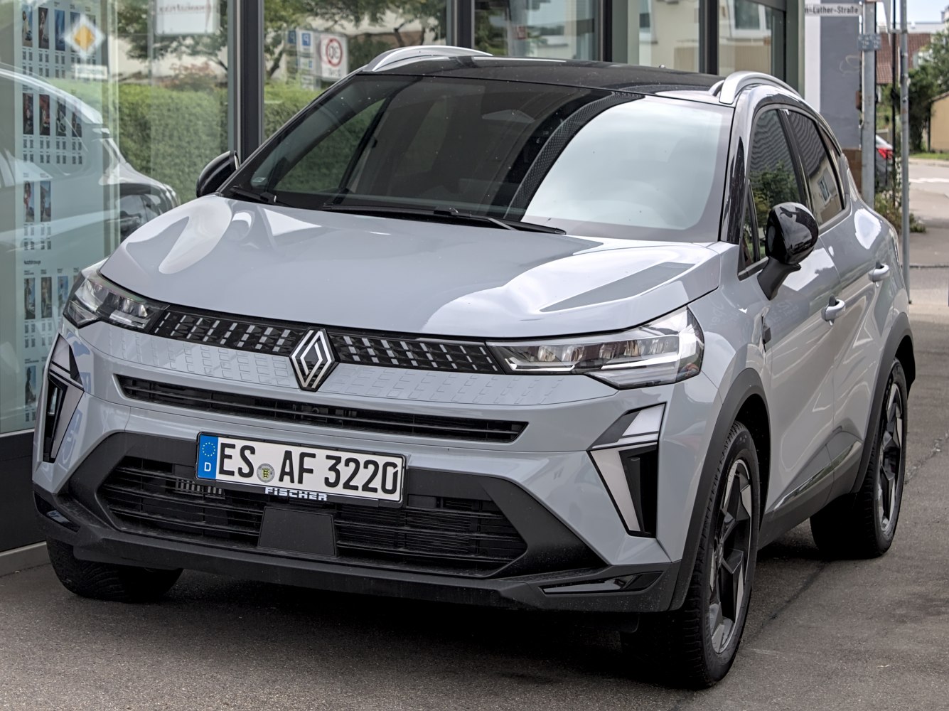 Front view with LED headlights and refreshed grille design
