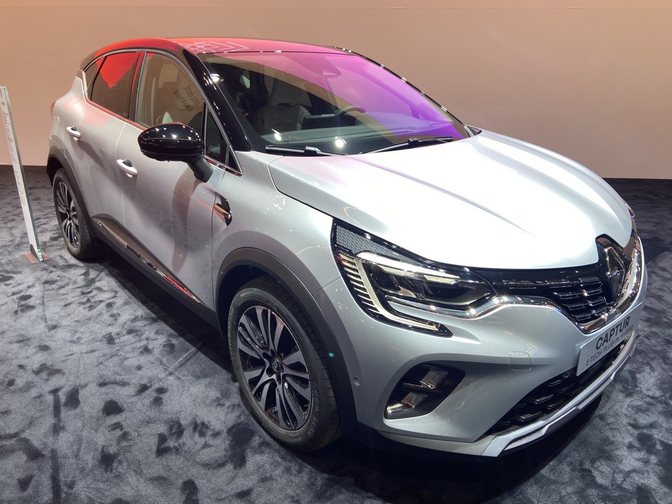 Front and side view of modern compact SUV with LED headlights and alloy wheels