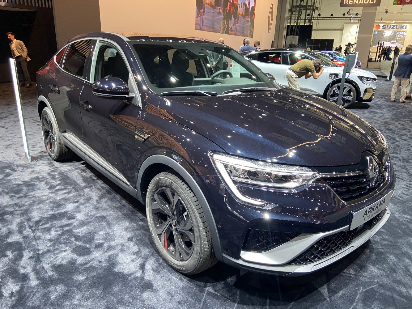 Hybrid crossover with LED headlights and alloy wheels