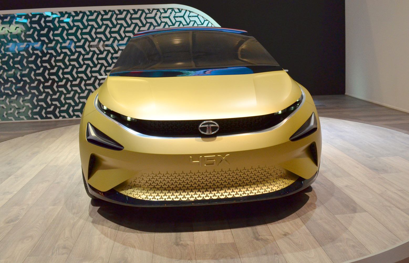 Sleek front design with LED headlights and patterned grille