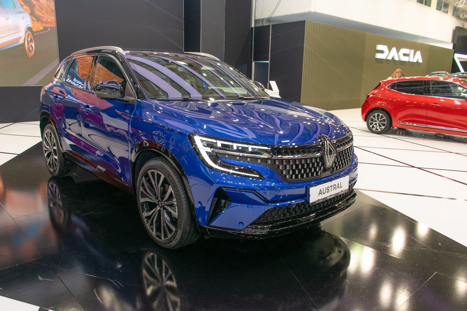 Front view showcasing LED headlights and alloy wheels