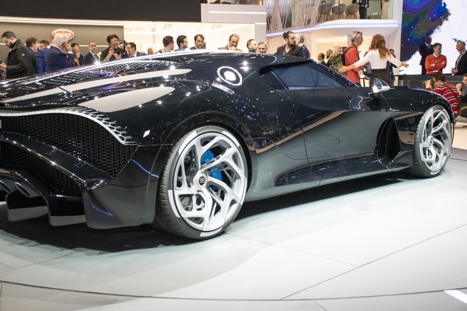 Sleek rear and side aerodynamic profile with distinct alloy wheels