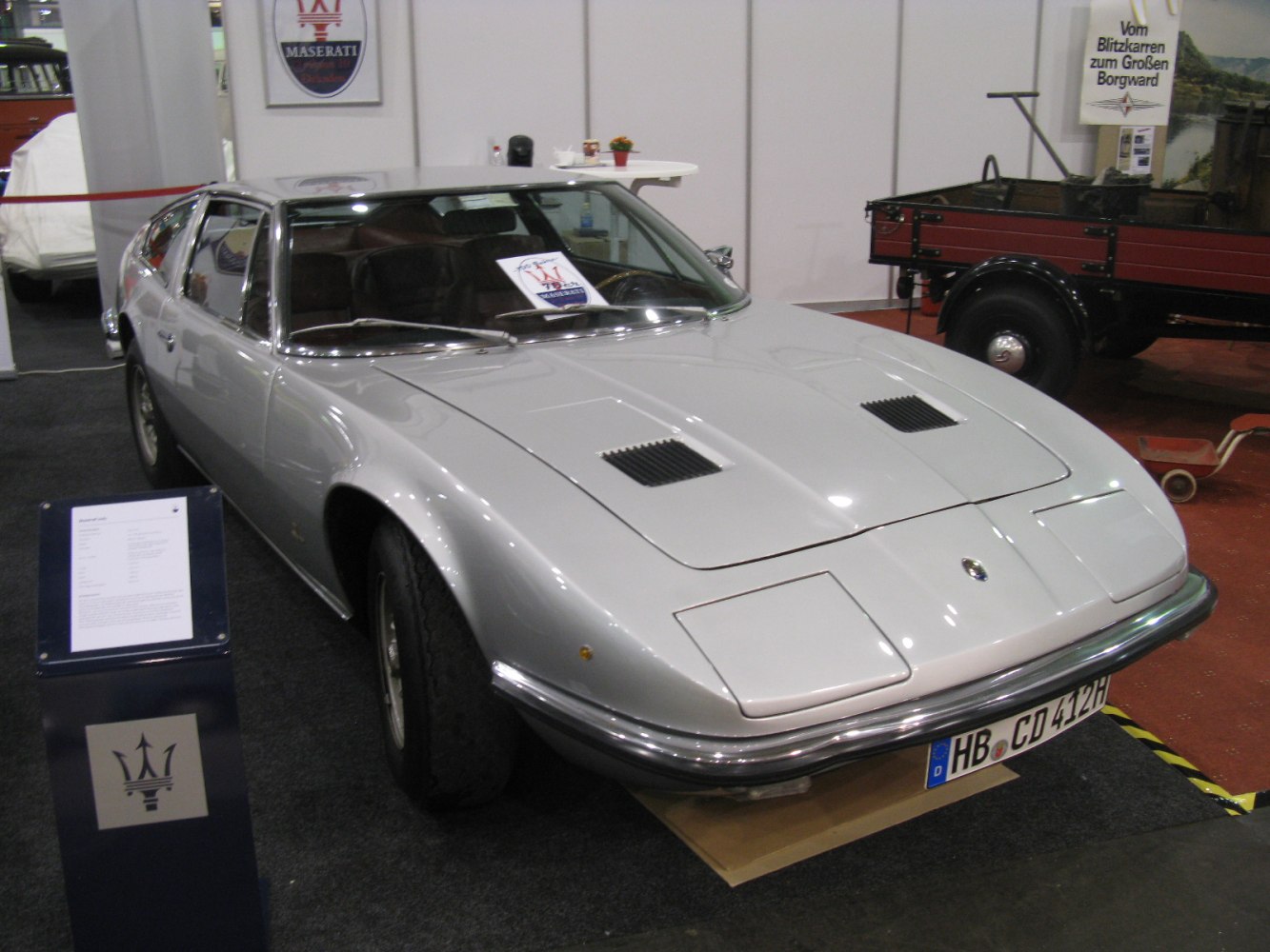 Front hood with dual vents and sleek aerodynamic curves