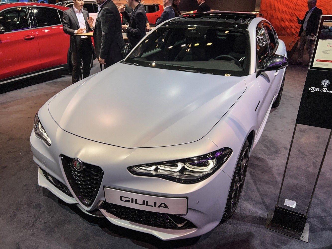 Front view with distinctive grille and LED headlights