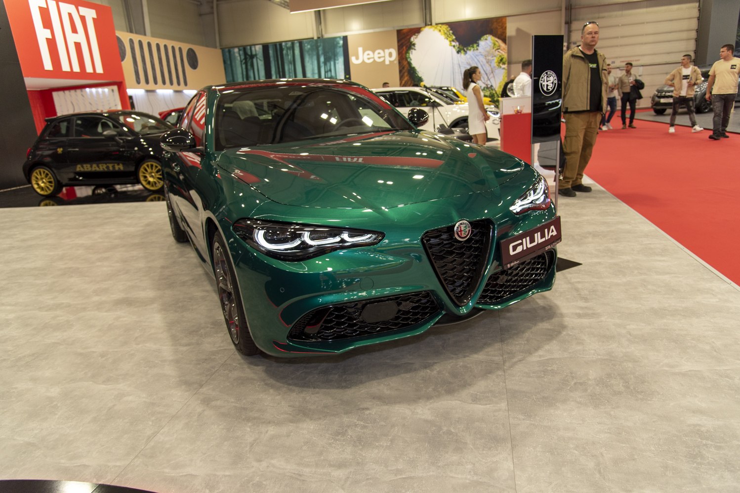 Front view with iconic grille and LED headlights
