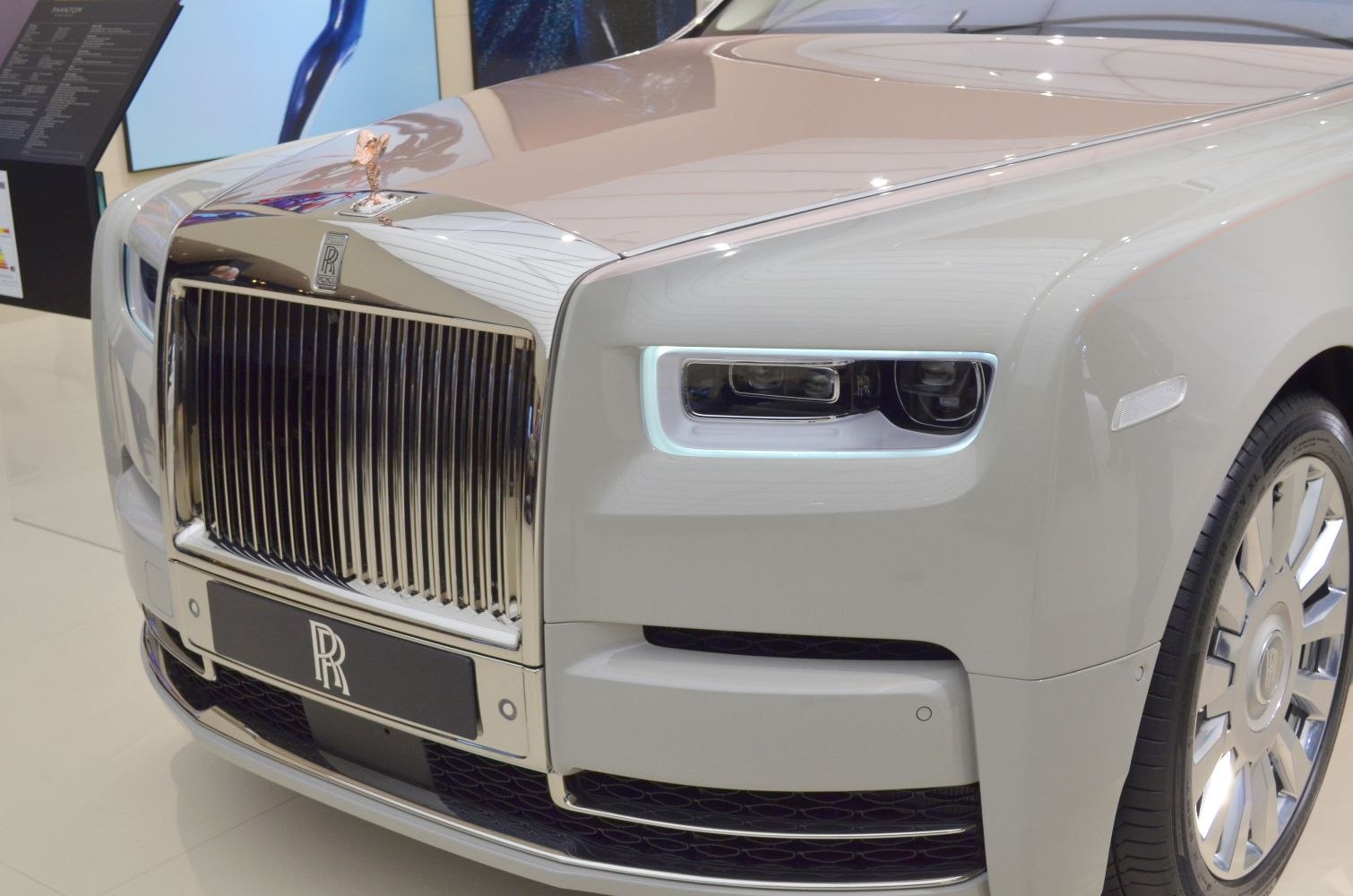 Close-up of luxury front grille and LED headlights