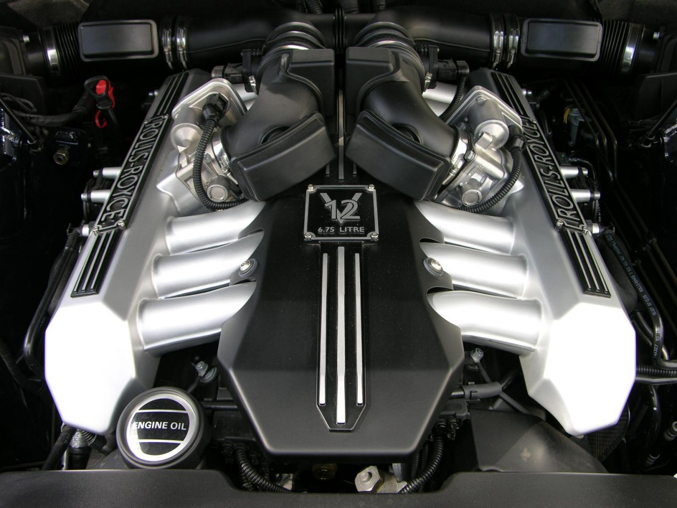 V12 6.75 litre engine with polished covers and dual air intakes