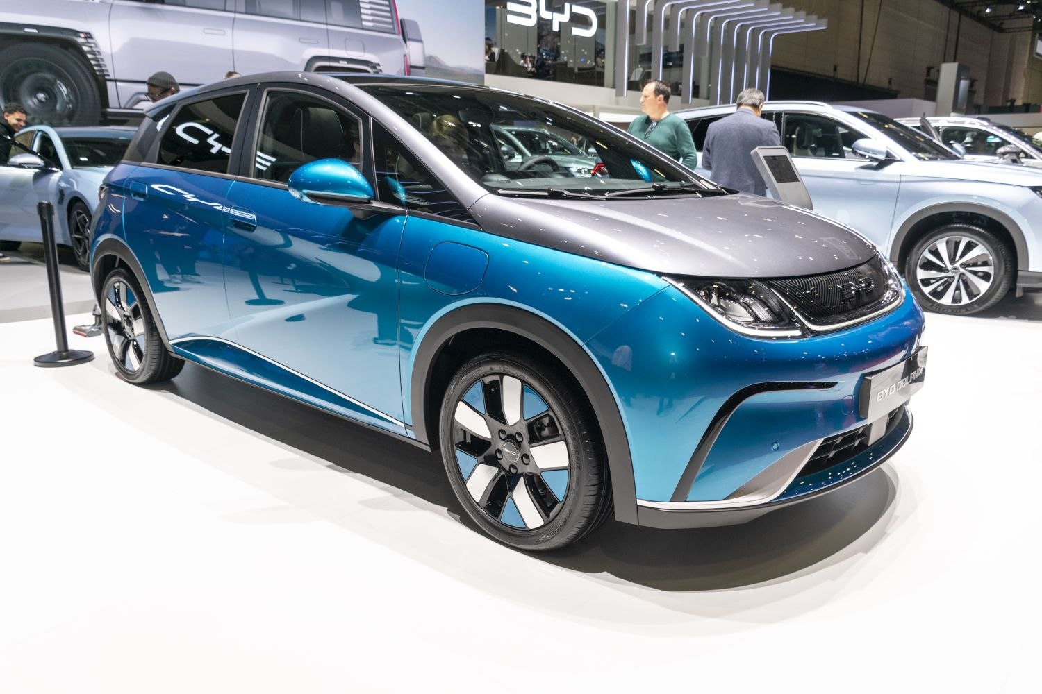 Electric compact hatchback with two-tone paint and aerodynamic design