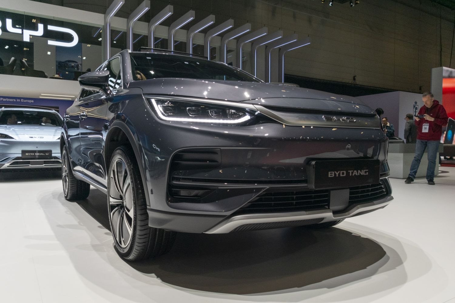 Front view with LED headlights and aerodynamic design
