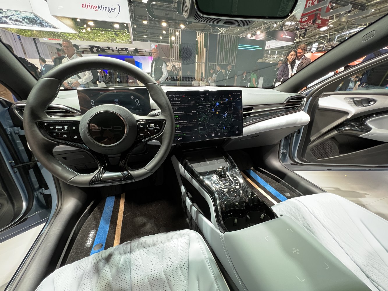 Digital instrument cluster and large touchscreen infotainment panel