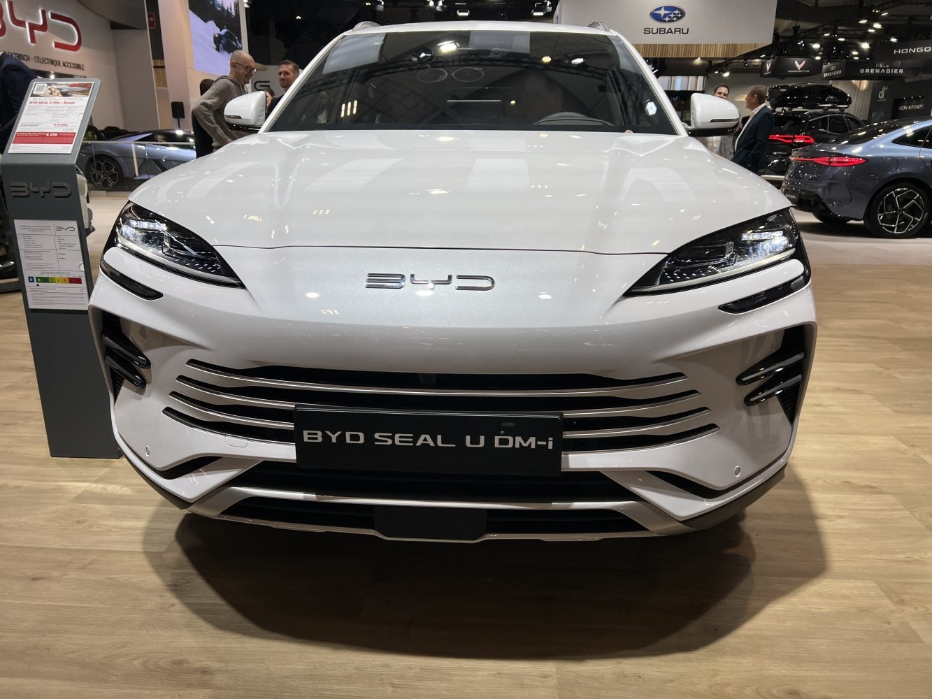 Sleek LED headlights and horizontal grille on front fascia