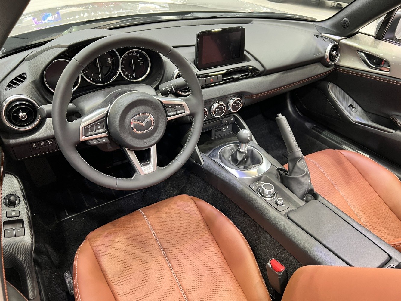 Manual transmission interior with leather seats and modern dashboard console