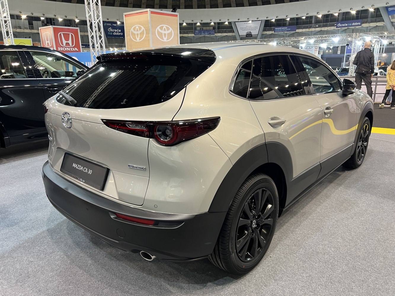 Rear design and black alloy wheels of a modern compact SUV