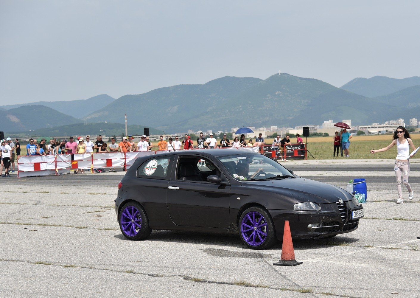 3-door hatchback with striking purple wheels
