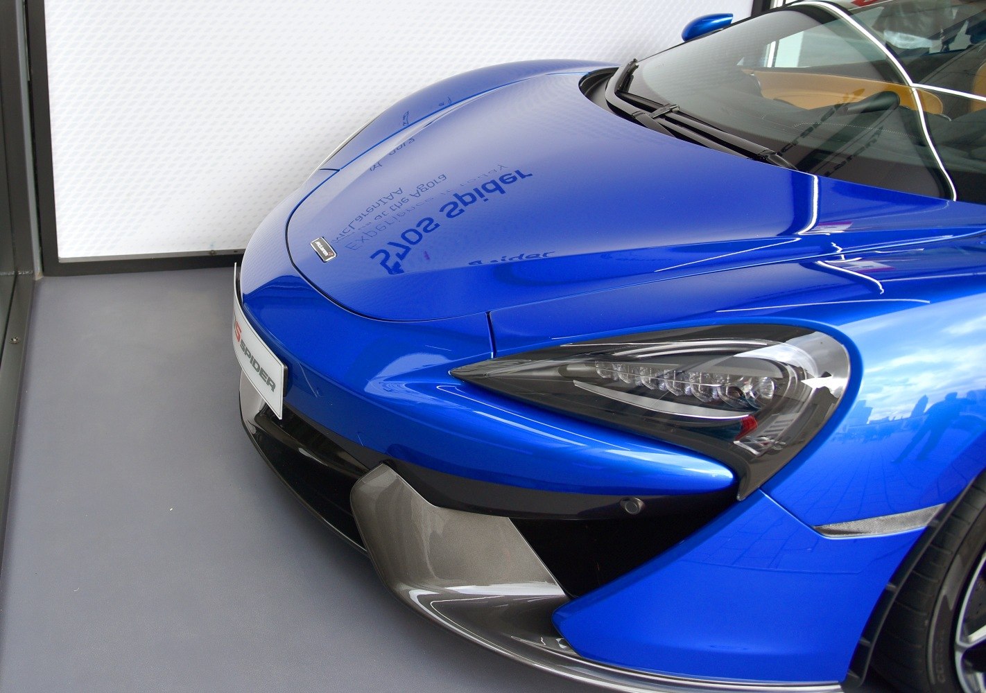 Sleek front with aerodynamic curves and LED headlights