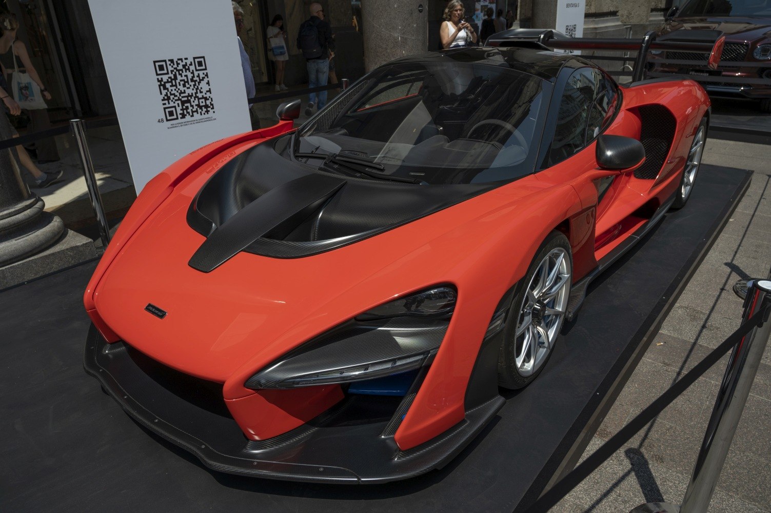 Aggressive front end and carbon fiber aerodynamic elements on a hypercar.