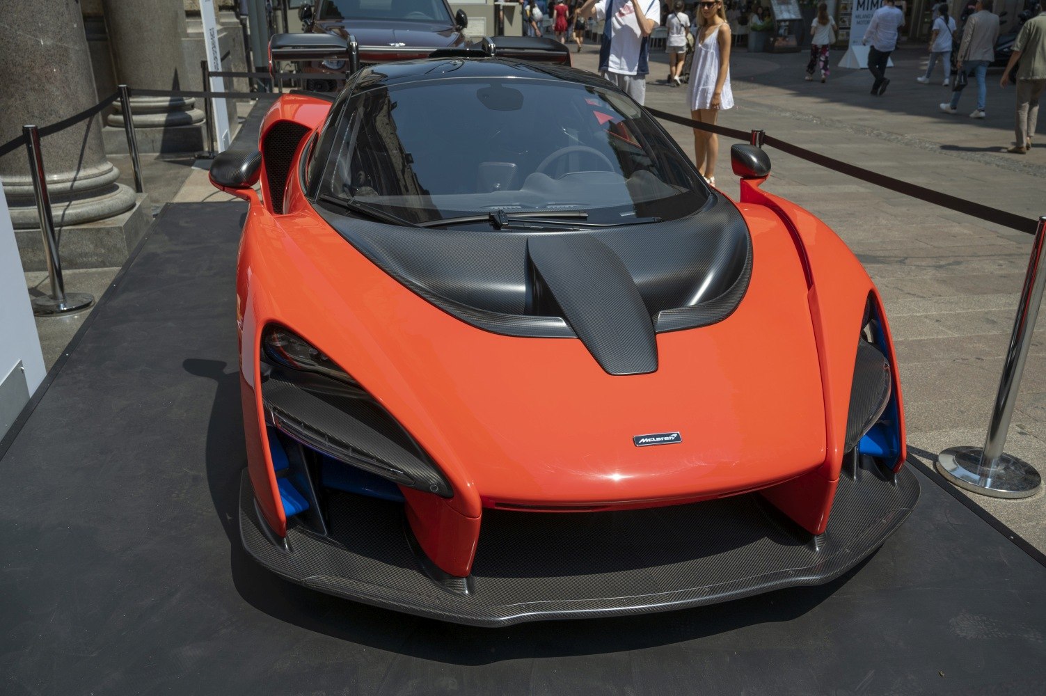 Aggressive front aerodynamics with carbon fiber elements