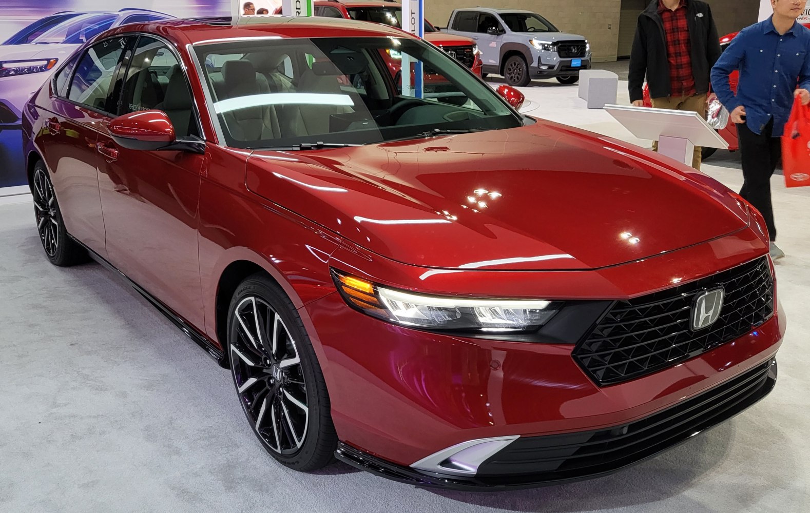 Front view with grille and LED headlights