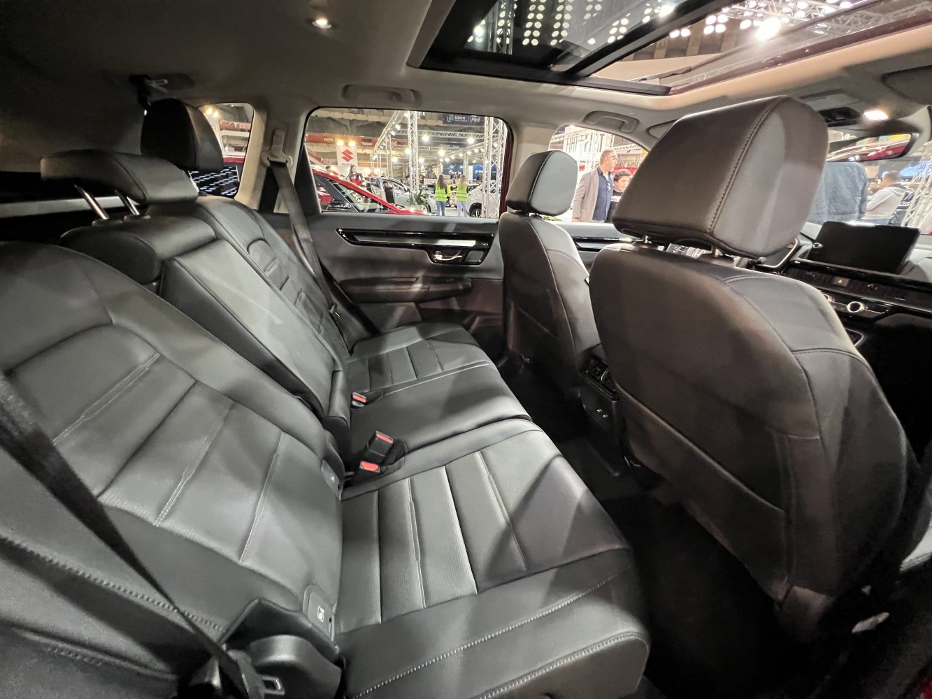 Black leather rear seats with panoramic sunroof
