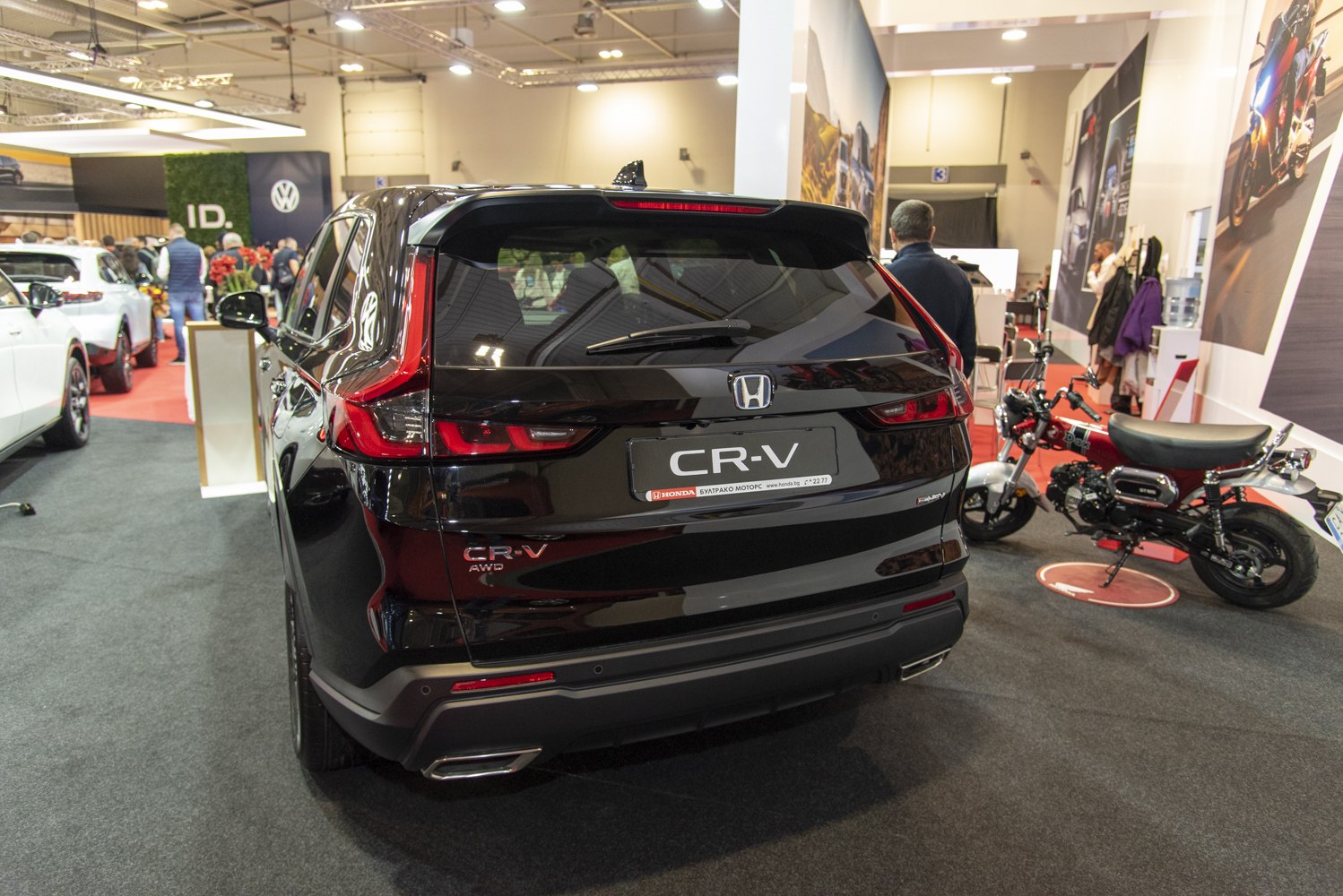 Rear design with modern taillights and dual exhaust outlets