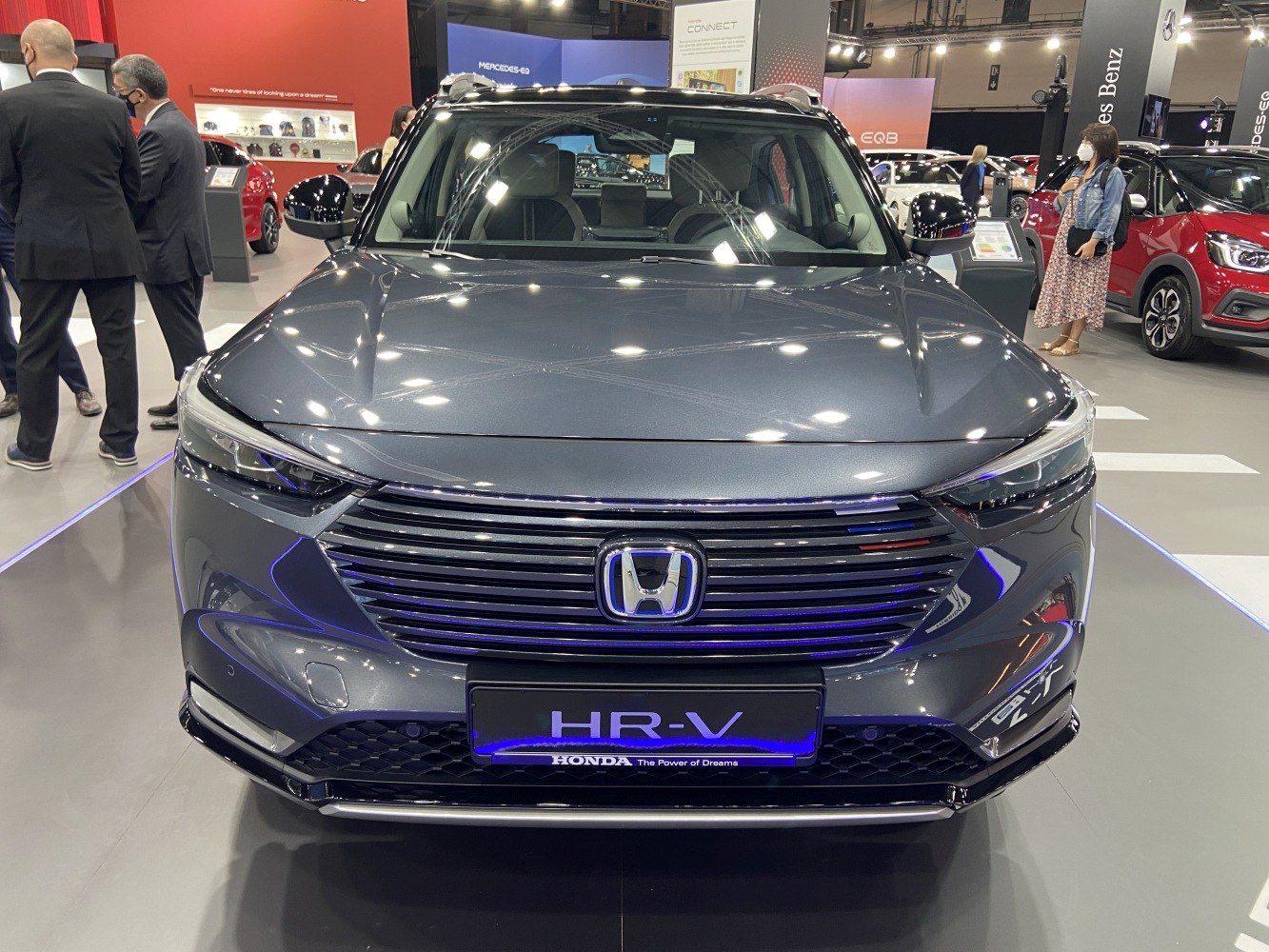 Front grille and LED headlights of a modern SUV