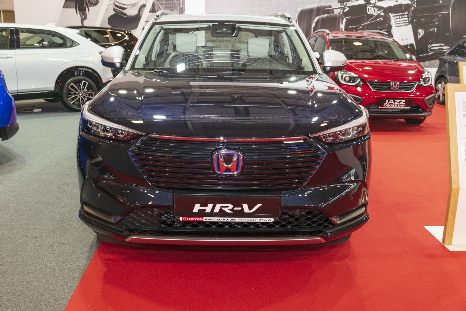 Front view with bold grille and LED headlights