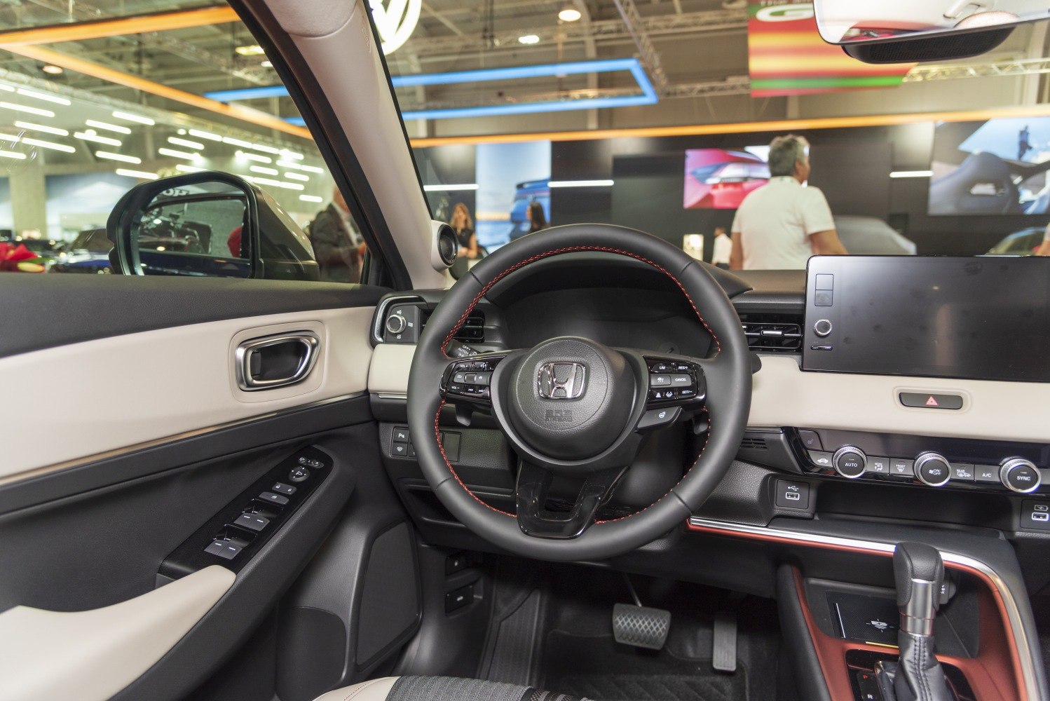 Steering wheel and dashboard with infotainment and climate control